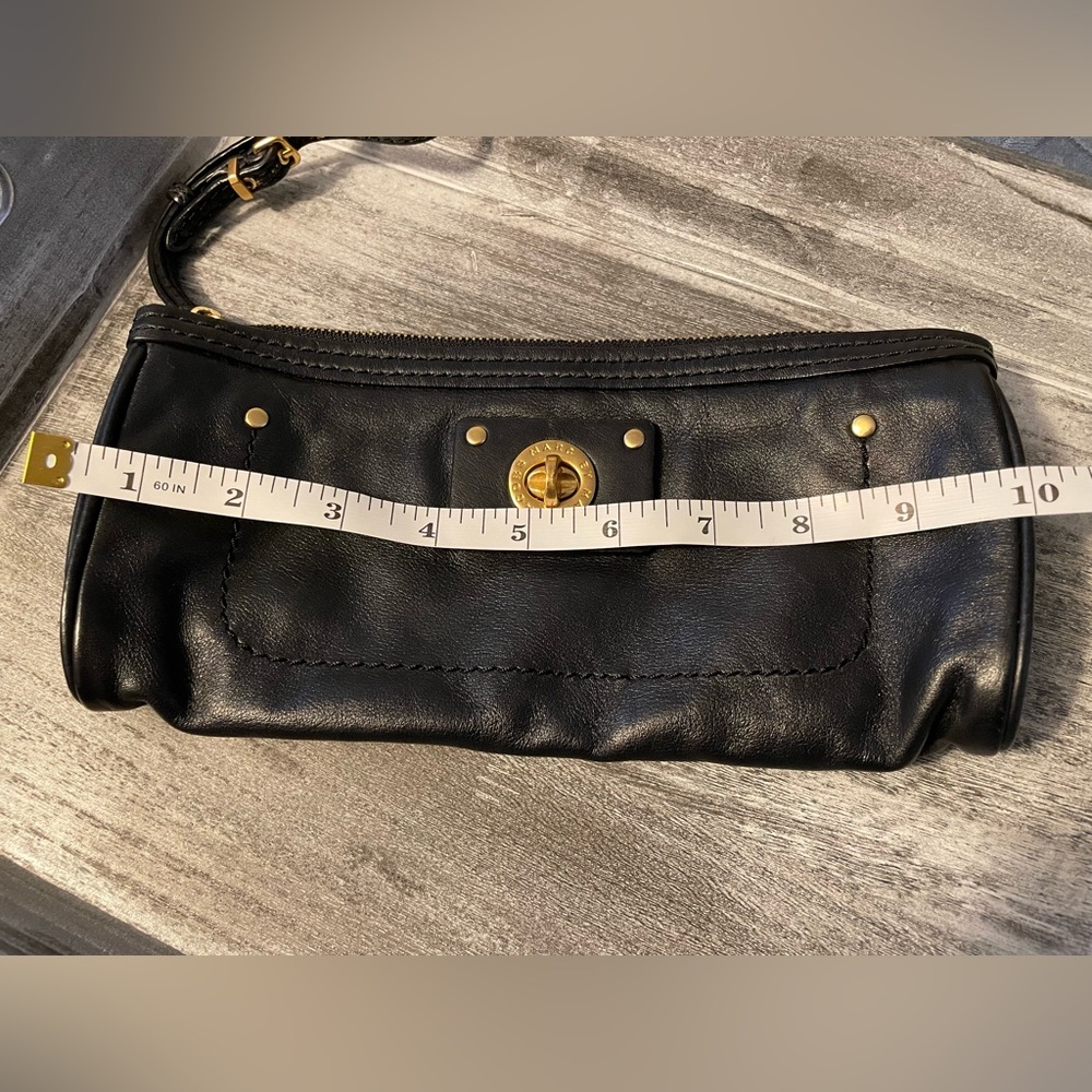 Marc by Marc Jacobs GUC Black Leather Zippered Wristlet Clutch Purse w/ Dust Bag - Picture 12 of 13